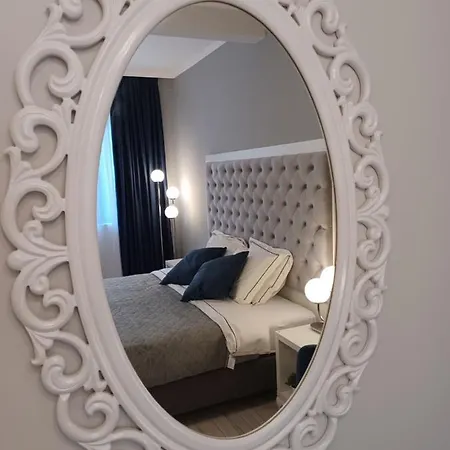 Tara Deluxe فارنا