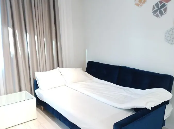 Tara Deluxe * فارنا