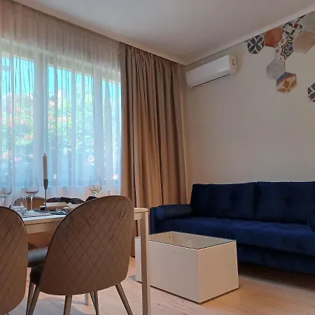 Tara Deluxe Apartman Várna