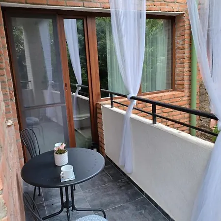 Tara Deluxe Apartment Varna