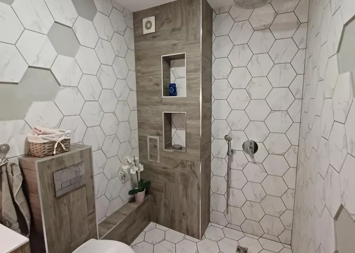 Tara Deluxe Apartment Varna